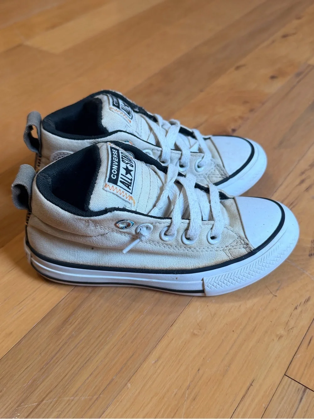 Converse All Star Kids off white Canvas Sneakers